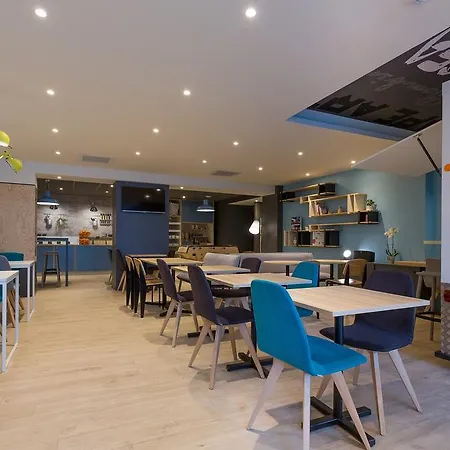 イビス スタイルズ プラス ディタリー ビュット オ カイユ ホテル 3*