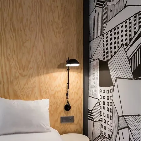 Ibis Styles Place D'italie - Butte Aux Cailles Hotel 3*